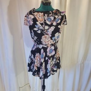 🌹🌹Forever 21 Romper